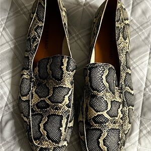 Snakeskin Patterned Loafers
